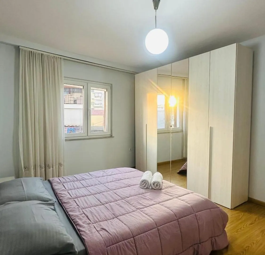 Appartamento Cozy Loft For Groups 24,7Selfcheckin Tirana 0*,
