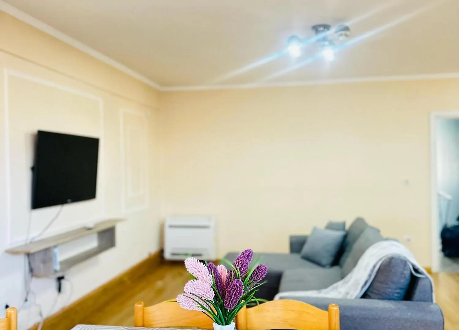 Appartamento Cozy Loft For Groups 24,7Selfcheckin Tirana